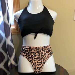 2 piece Beachsissi, black and cheetah print, high waisted bikini